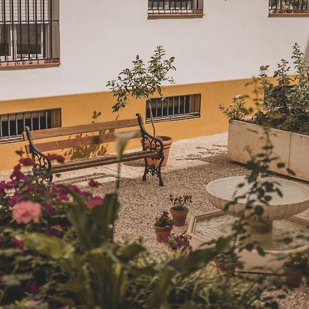 סביליה Apartamento Jardin De Santa Paula מראה חיצוני תמונה