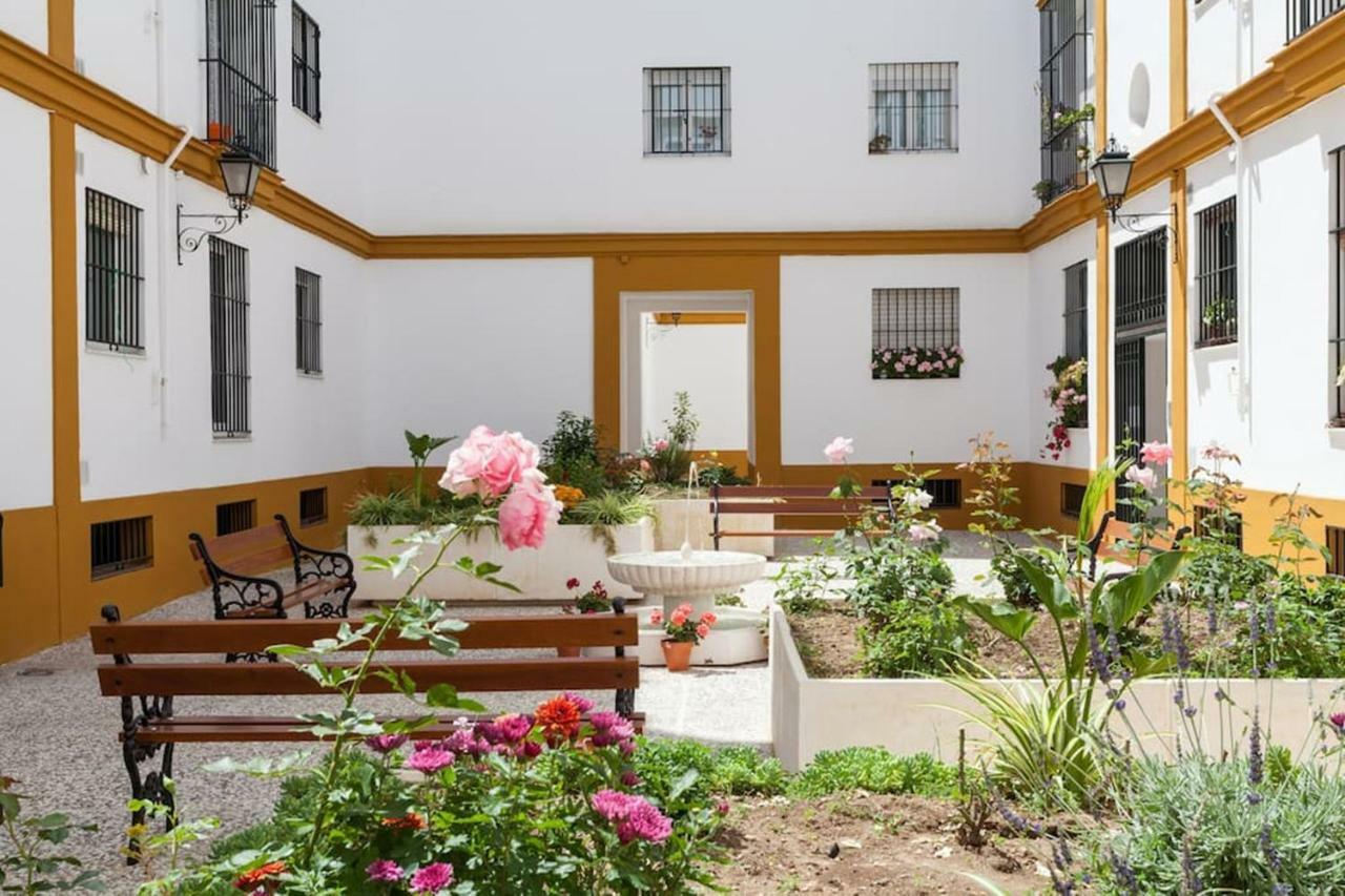 סביליה Apartamento Jardin De Santa Paula מראה חיצוני תמונה