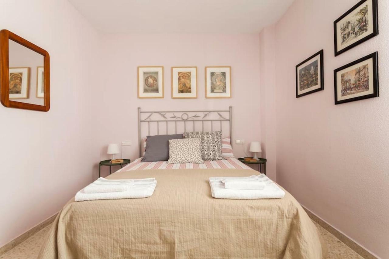 סביליה Apartamento Jardin De Santa Paula מראה חיצוני תמונה